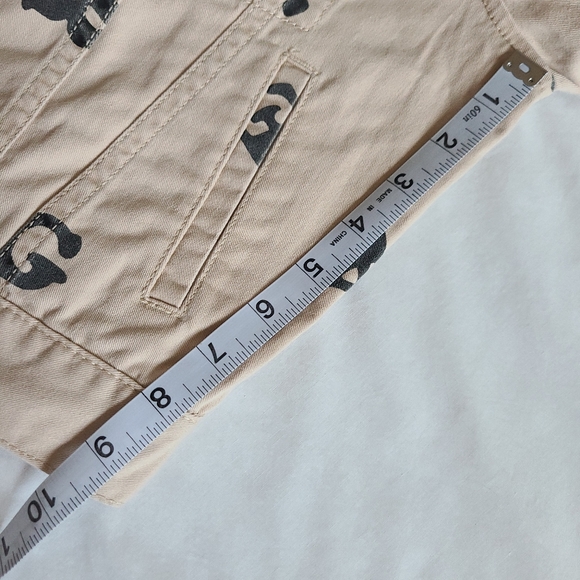 ❤️NWT BCBGeneration Nude/Blush/Black Scattered Alphabet Denim Jean Jacket, S - Picture 7 of 14